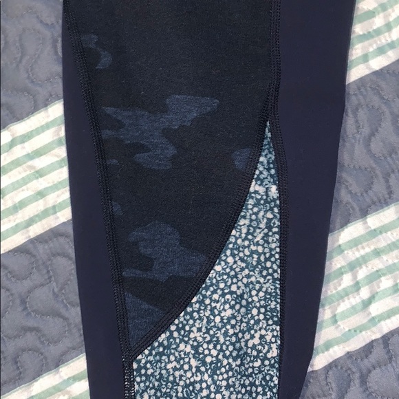 Lululemon leggings - Picture 3 of 3